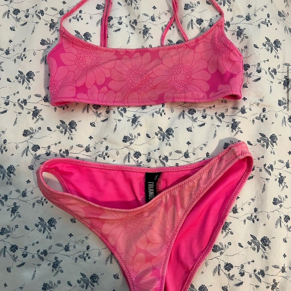 Triangle bikini
